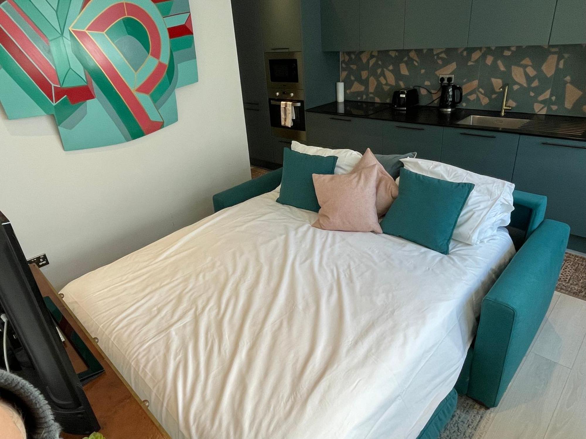 Cute 1-Bedroom Ground Apartment In Stoke Newington Londen Buitenkant foto