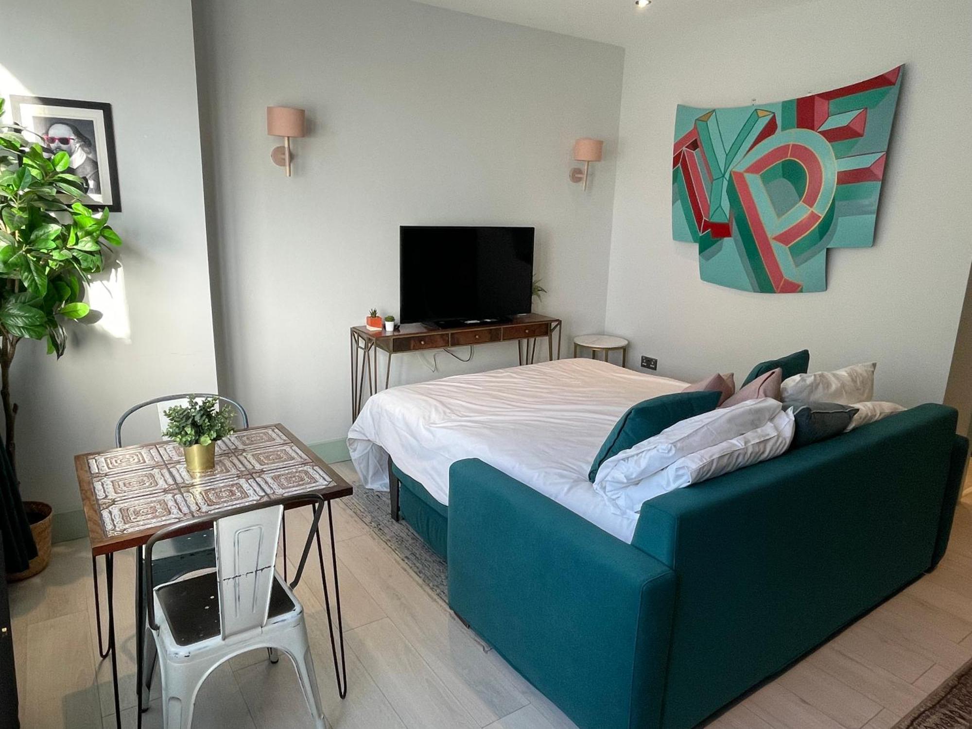 Cute 1-Bedroom Ground Apartment In Stoke Newington Londen Buitenkant foto